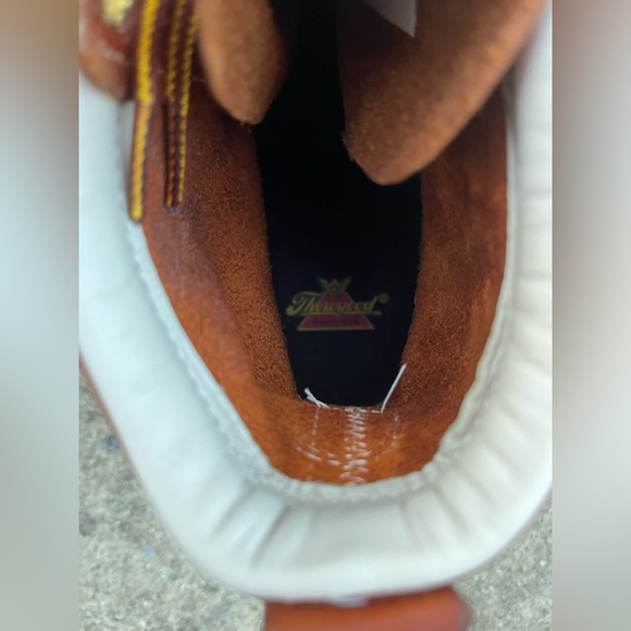 Thorogood American Heritage - 6” Tobacco Moc Toe Boots - Picture 6 of 9